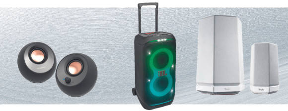Von links nach rechts: Creative Pebble V3, JBL PartyBox Stage 320, Teufel Holist M und S